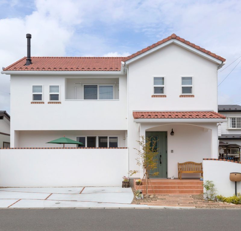 愛犬ものびのび過ごす、薪ストーブのある暮らし