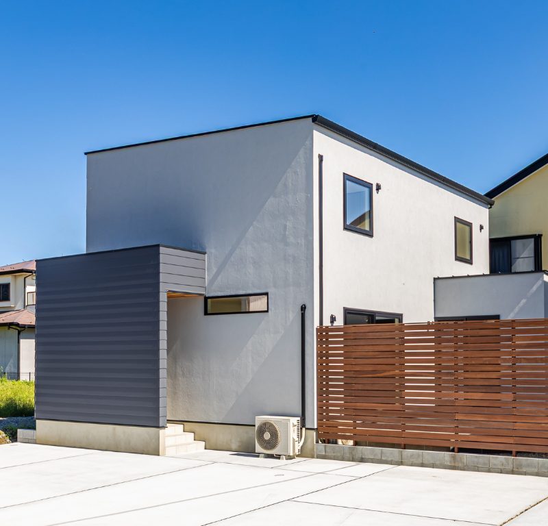 家族が自然と集まる、ヌックのあるお家。